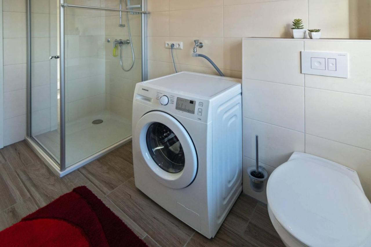 Ferienwohnung Liegeplatz Dornumersiel Ngoại thất bức ảnh